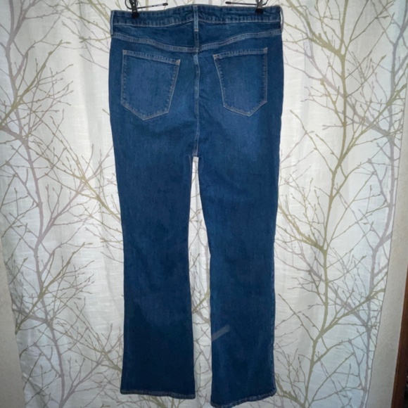 Old Navy Extra Hig Rise Button Front Flare Jeans SZ 18 Tall - Picture 3 of 6